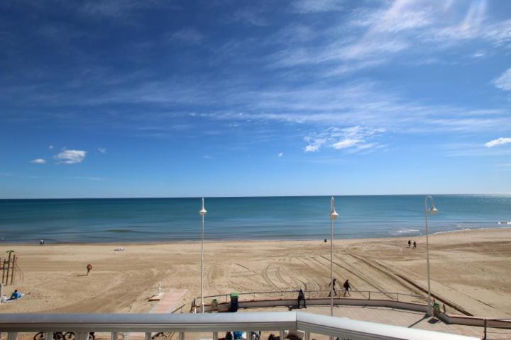 Апартаменти Apartamento Primera Linea Playa Centro De Guardamar Гуардамар-дел-Сегура Екстер'єр фото