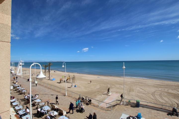 Апартаменти Apartamento Primera Linea Playa Centro De Guardamar Гуардамар-дел-Сегура Екстер'єр фото