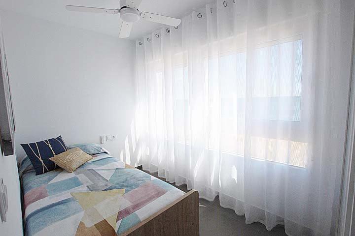 Апартаменти Apartamento Primera Linea Playa Centro De Guardamar Гуардамар-дел-Сегура Екстер'єр фото